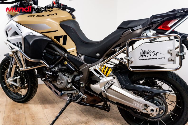 Motorbike image 8