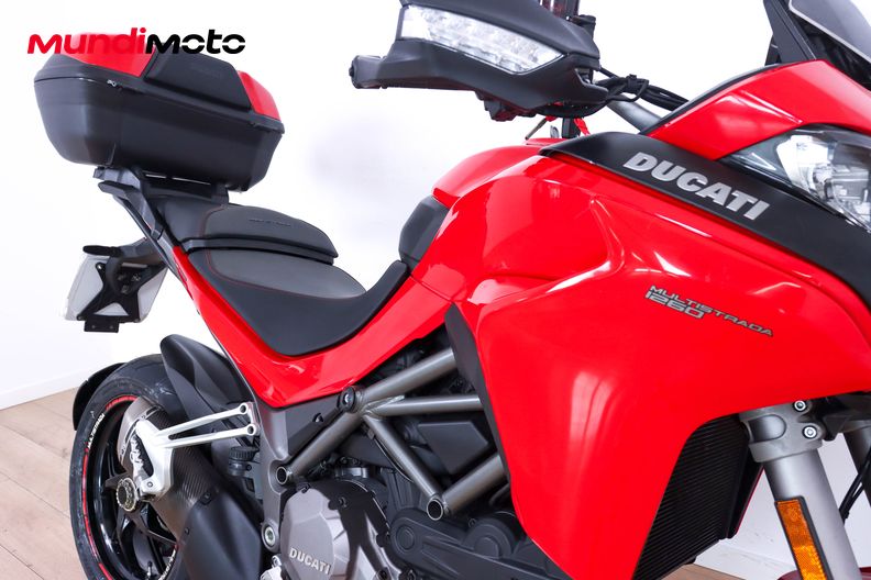 Motorbike image 13