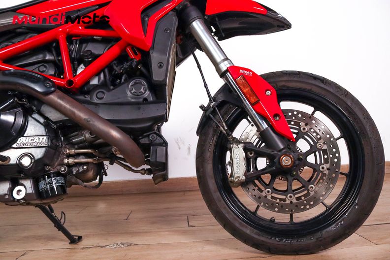 Motorbike image 12