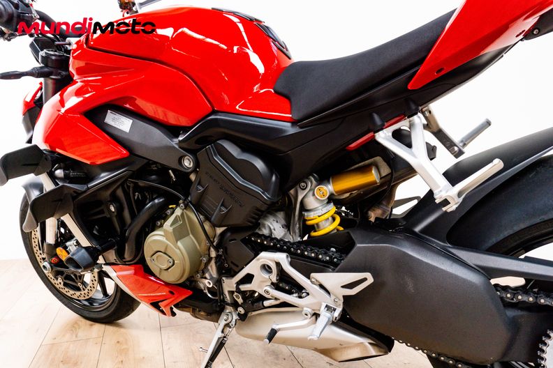 Motorbike image 8