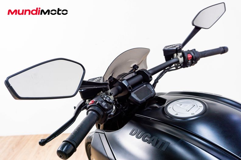 Motorbike image 10