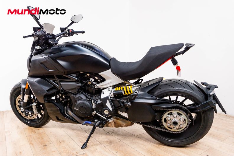 Motorbike image 7