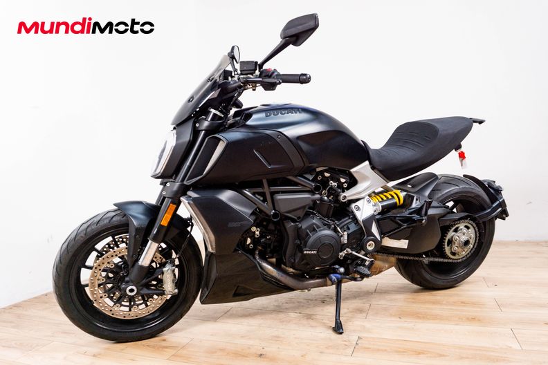 Motorbike image 6