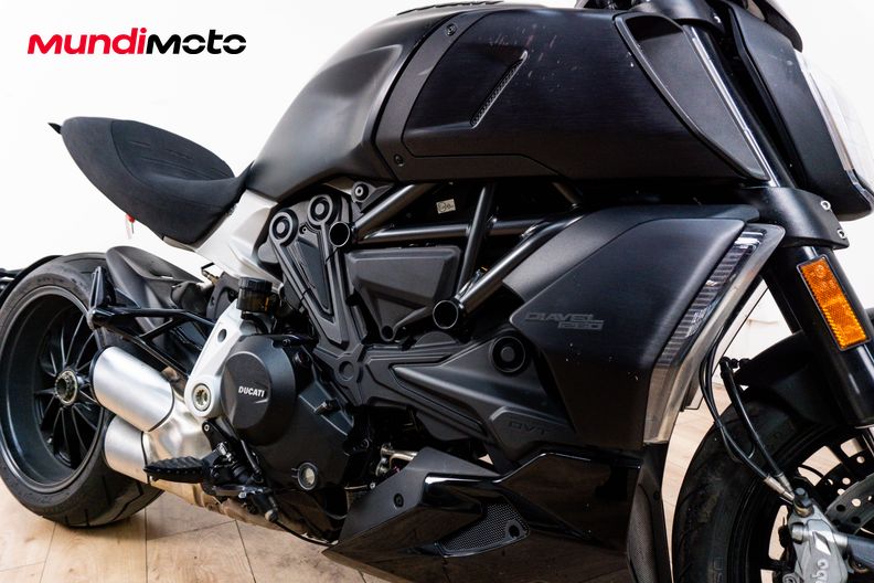 Motorbike image 4