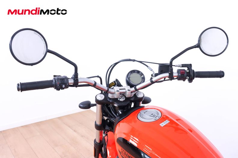 Motorbike image 10