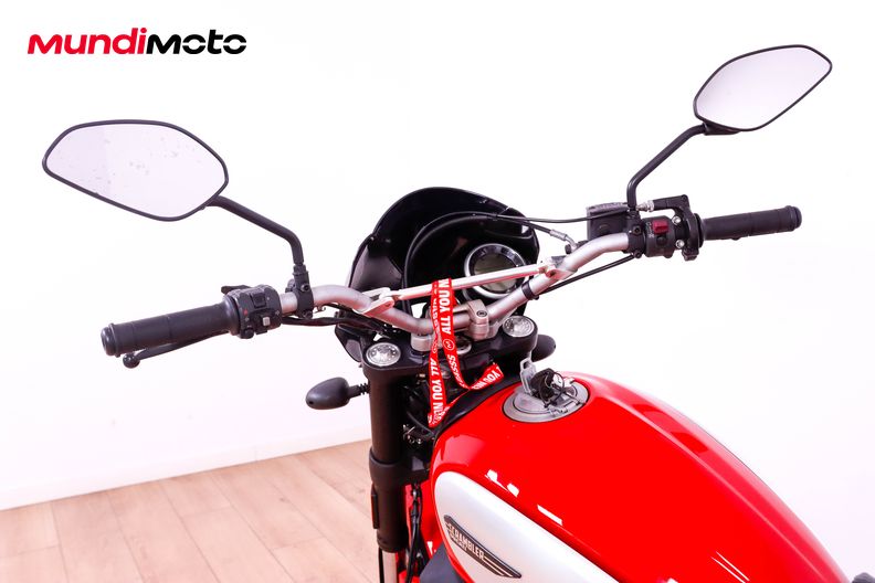 Motorbike image 10