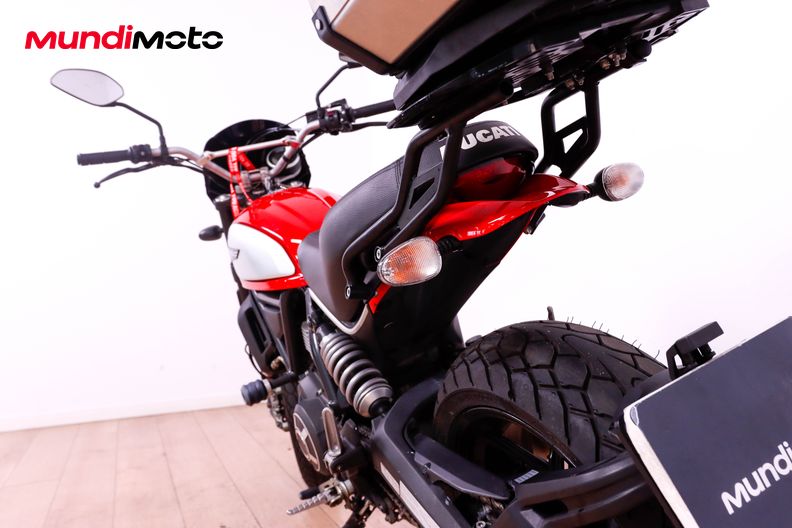 Motorbike image 9