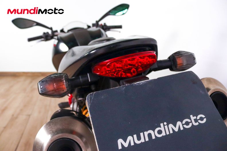 Motorbike image 9