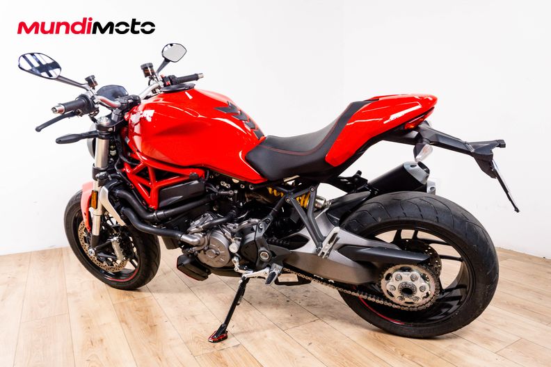 Motorbike image 7