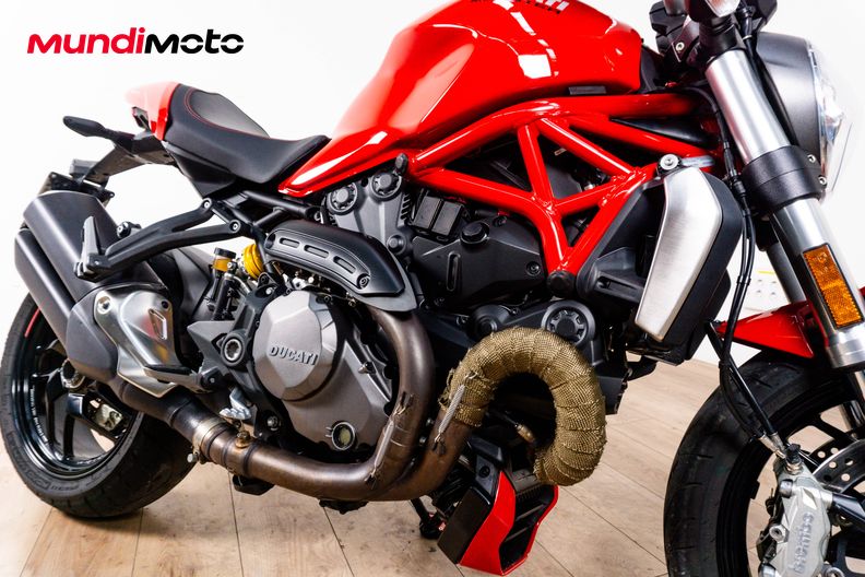 Motorbike image 4