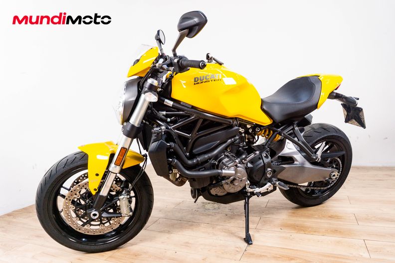 Motorbike image 6