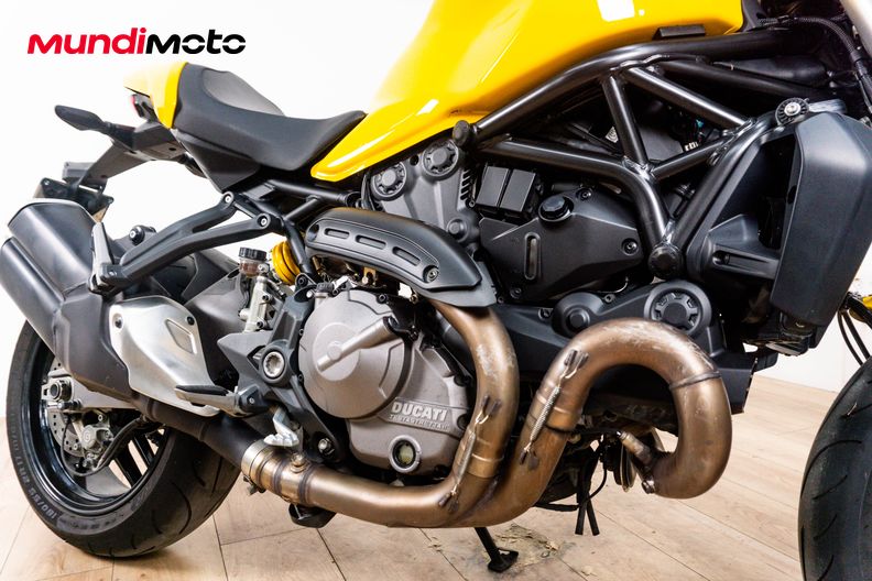 Motorbike image 4