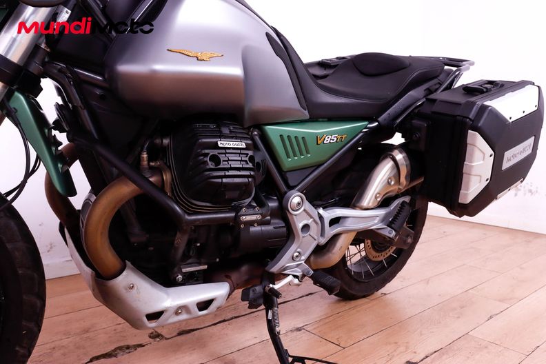Motorbike image 8