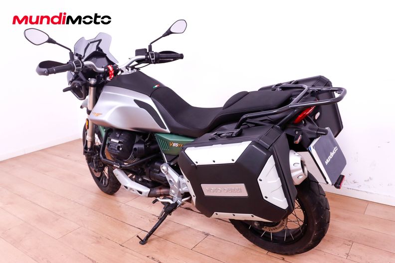 Motorbike image 6