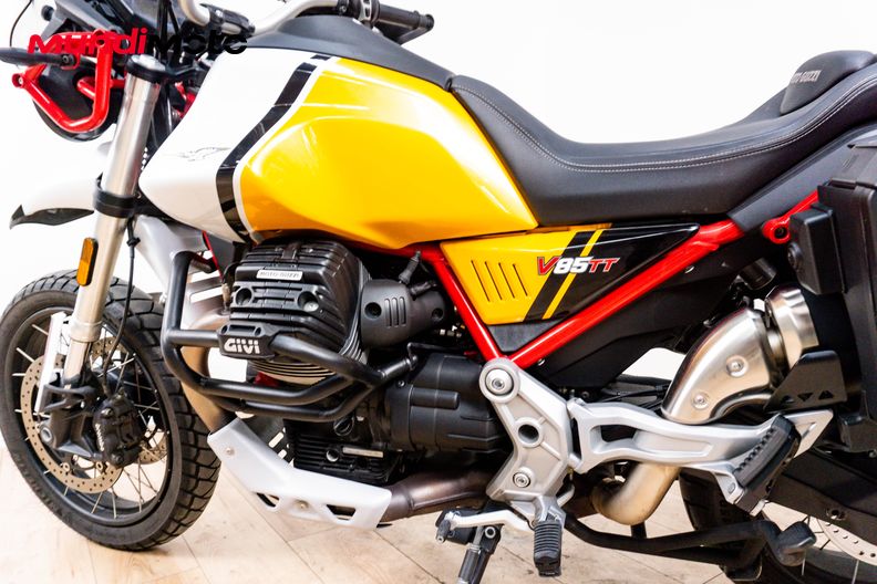 Motorbike image 8