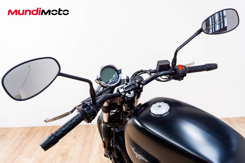 Motorbike image 10