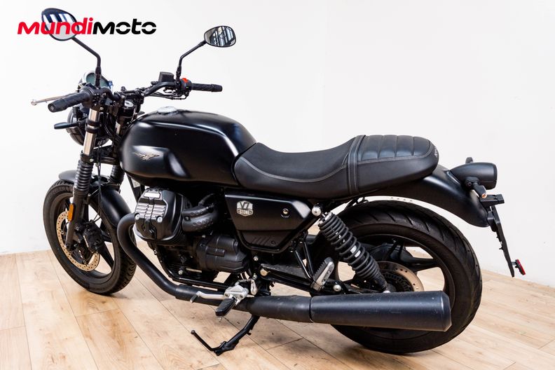 Motorbike image 7