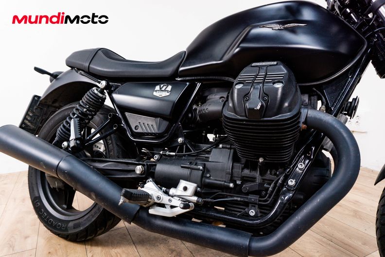 Motorbike image 4