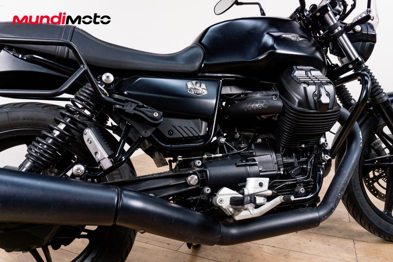 Motorbike image 3