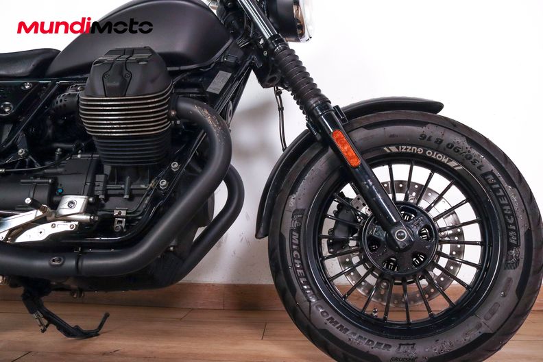 Motorbike image 13