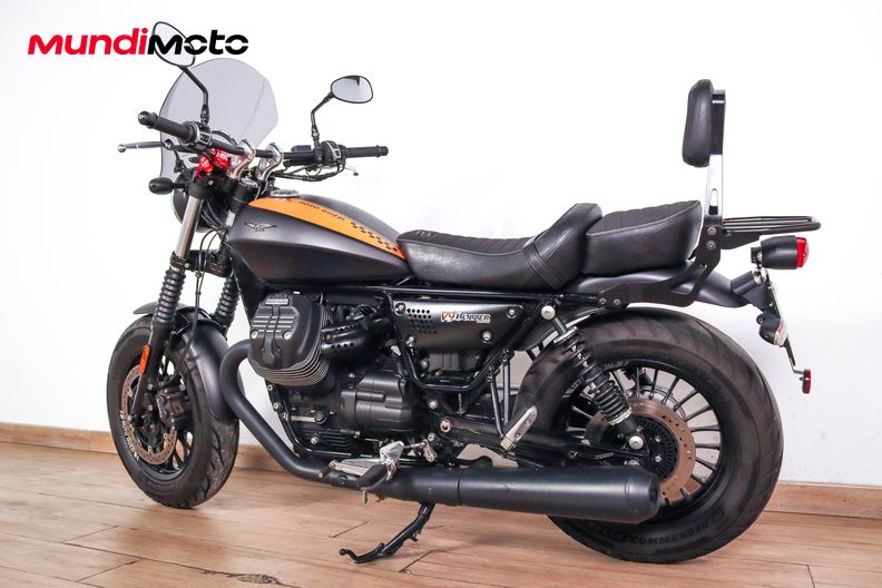 Motorbike image 6