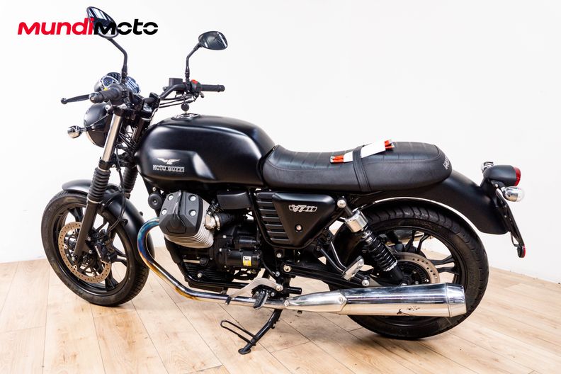Motorbike image 7