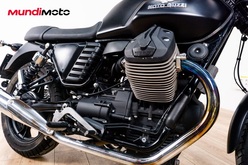 Motorbike image 4
