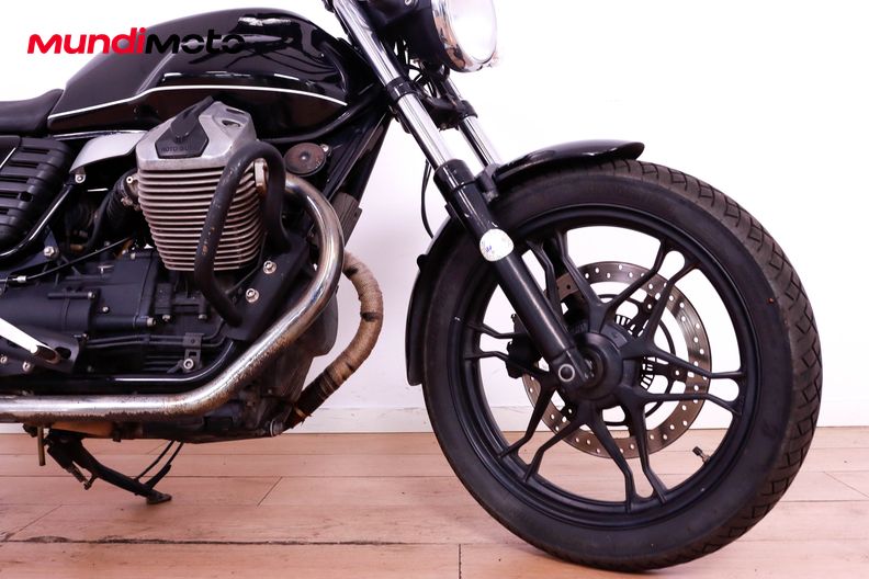 Motorbike image 12