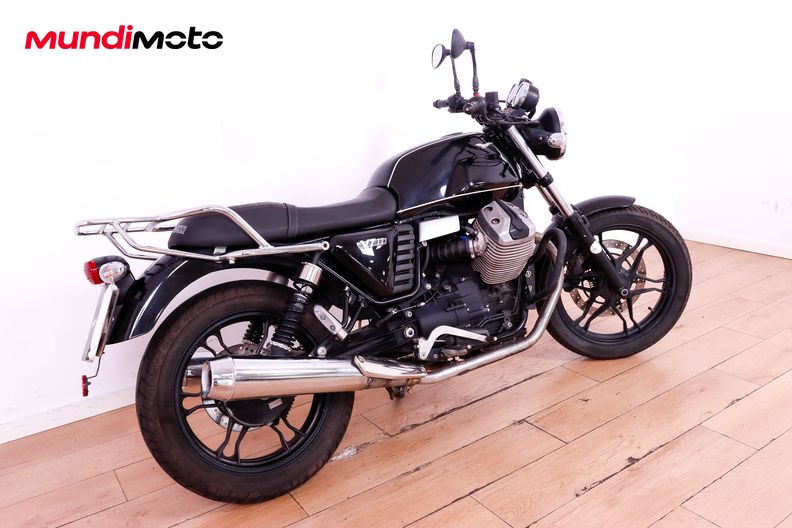 Motorbike image 2