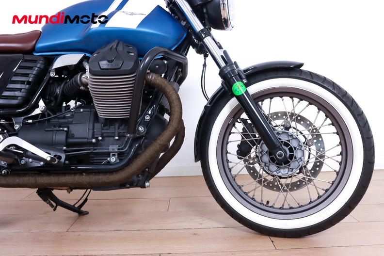 Motorbike image 12