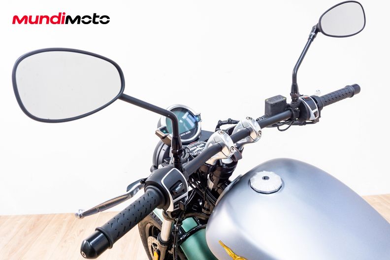 Motorbike image 10