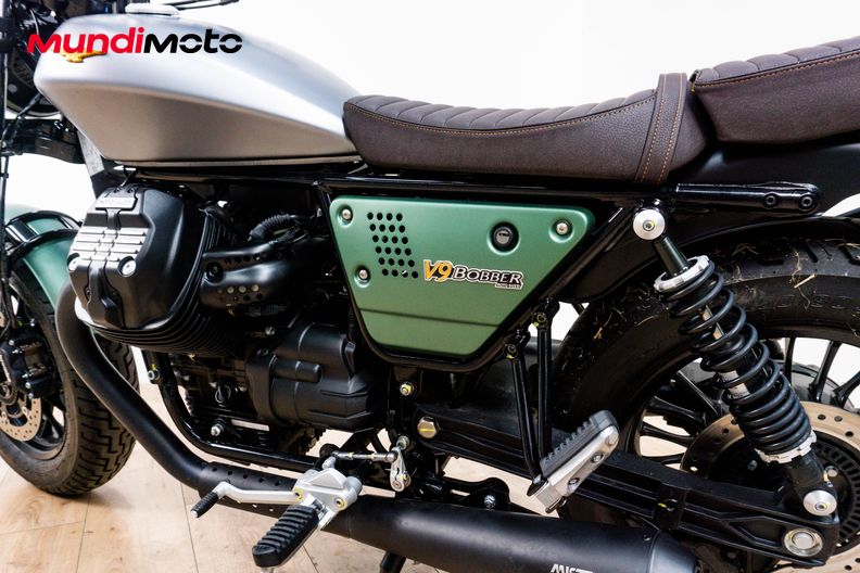 Motorbike image 8