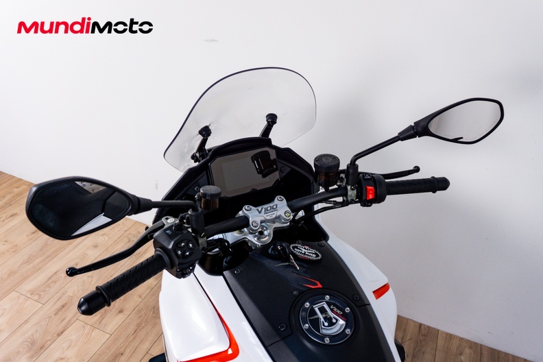 Motorbike image 10