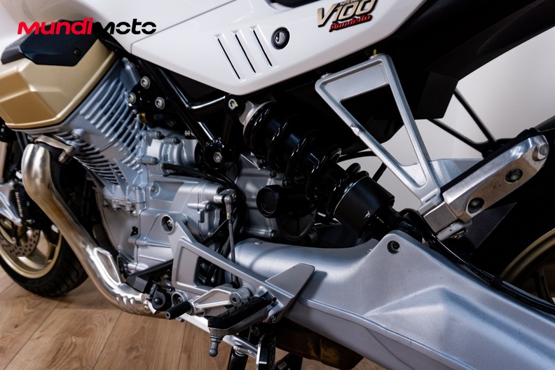 Motorbike image 8