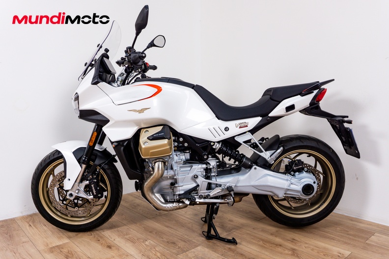 Motorbike image 5
