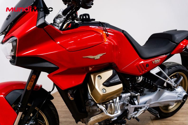 Motorbike image 9