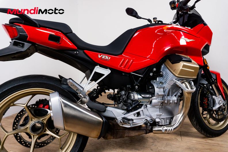 Motorbike image 3