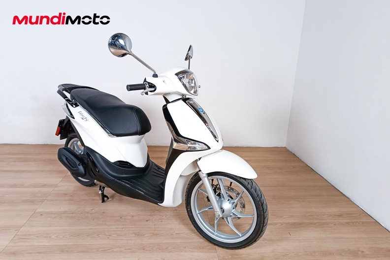 Motorbike image 1